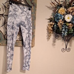SO Gray and White Artistic Leggings with Elastic Waistband. Size XS